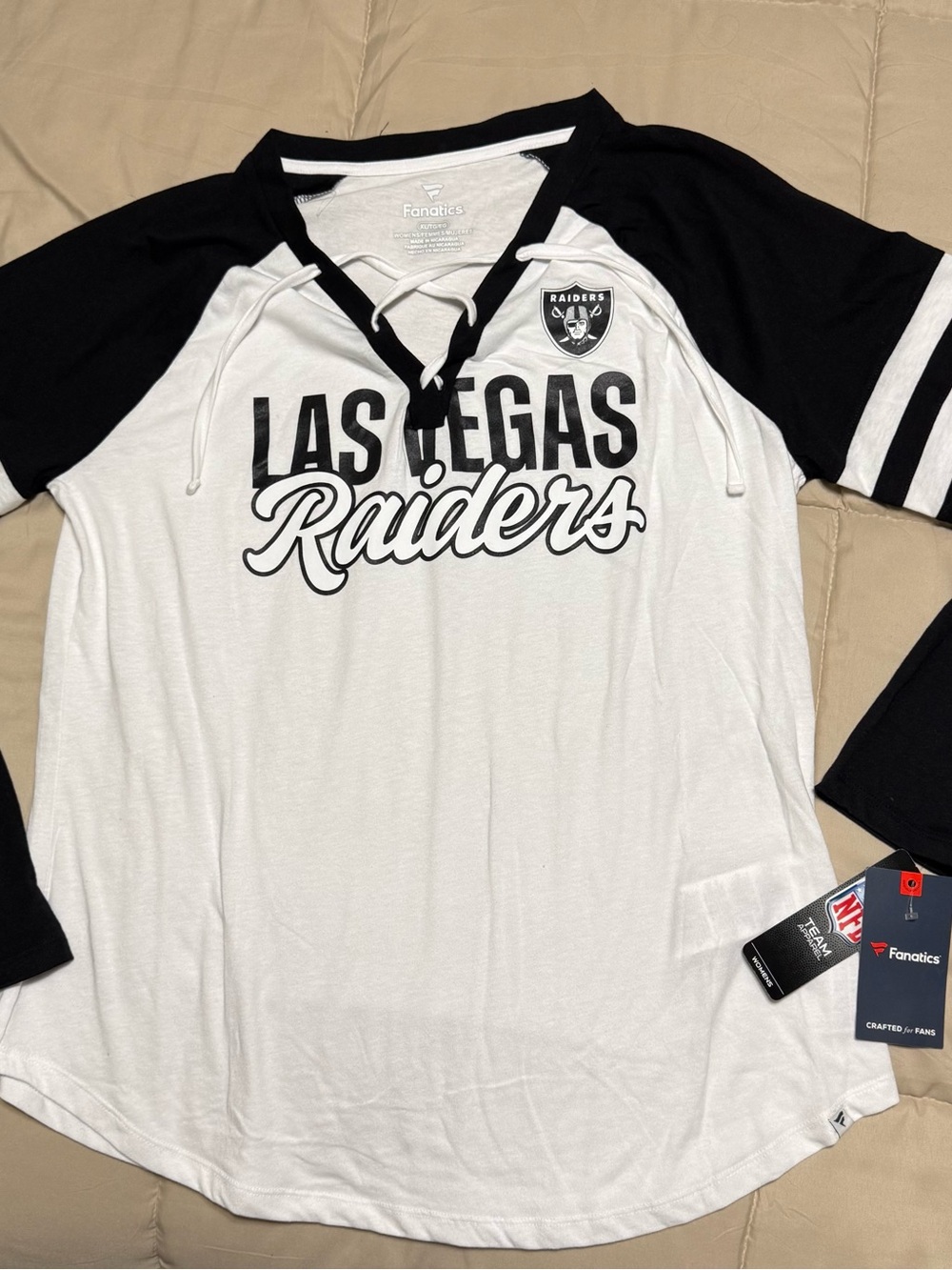 Fanatics White and Black Las Vegas Raiders Lace-Up Raglan Long Sleeve Tee